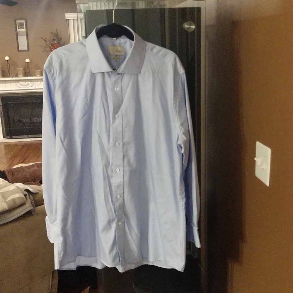 Only worn once euc men's dress shirt